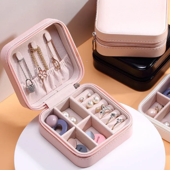 jewelry travel organizer,portable small jewelry boxes traveling essentials for women jewelry travel organizer,portable small jewelry boxes traveling essentials for women